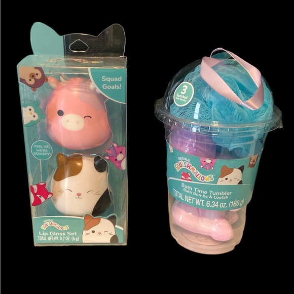 Squishmallow LIP GLOSS SET and NEW Bath Time Tumbler with 3 Bath Bombs - Picture 2 of 5